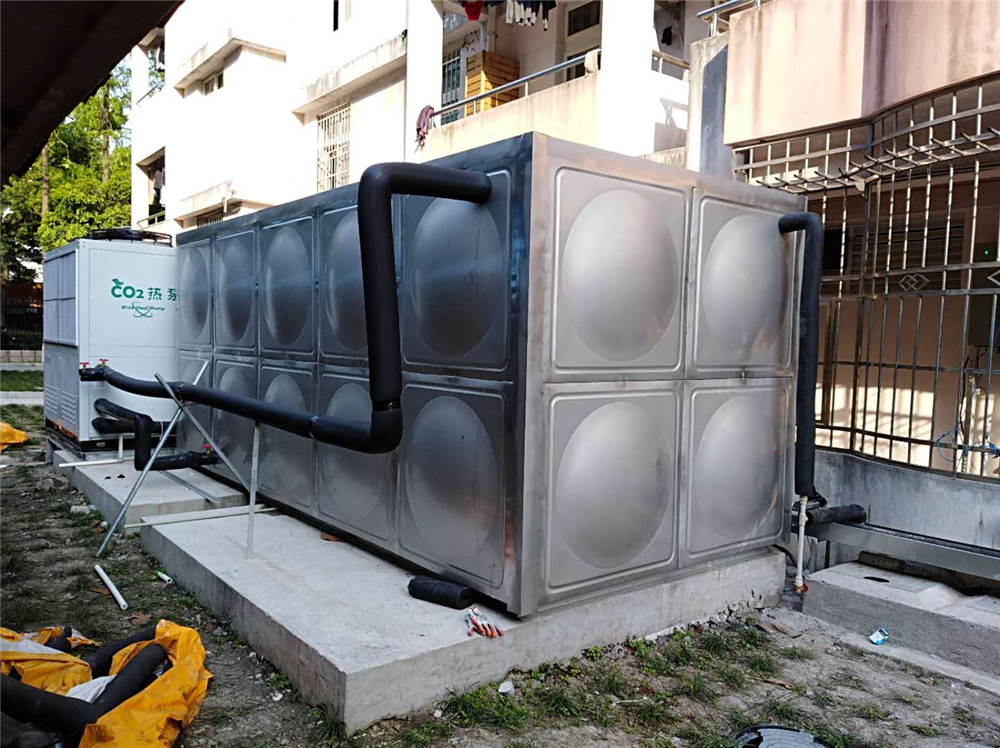 二氧化碳热泵